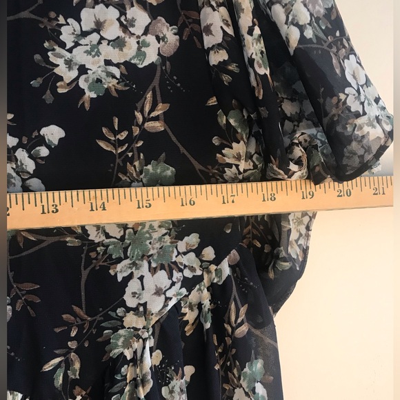 Umgee Black Floral Boho Print Dress Size S - Picture 5 of 7